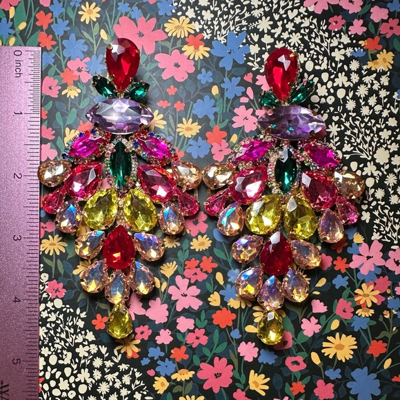 Fabulous multicolor crystal drop earrings - Picture 3 of 4